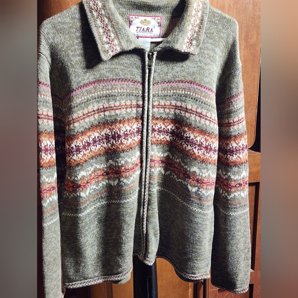 Tiara Green Patterned Zip-Up Sweater